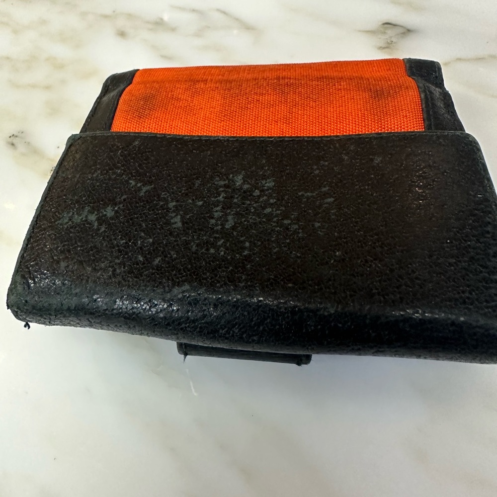 GUCCI - interlocking G Logo black and orange small wallet - Picture 7 of 15